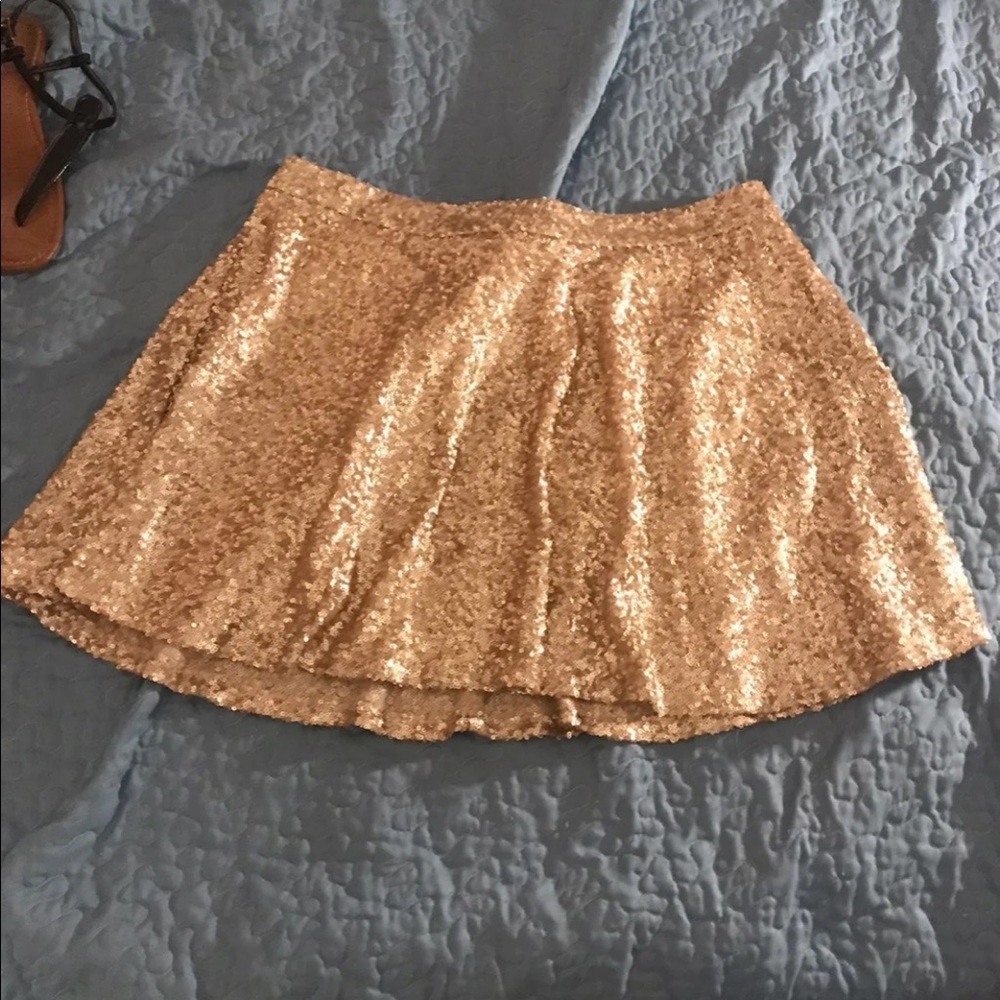 Gold sequins mini skirt
